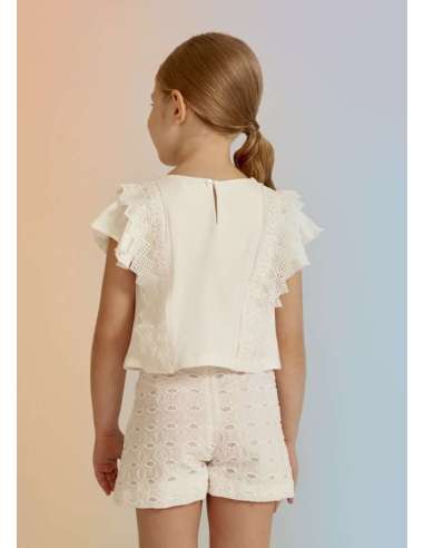 BERMUDA BATISTA BORDADA NIÑA