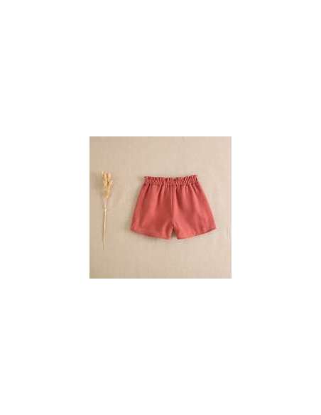 Short de niña color coral con cintura elástica