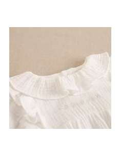 Ranita de bebé en bambula blanca con cuello volante 2