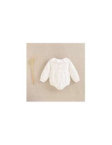 Ranita de bebé en bambula blanca con cuello volante