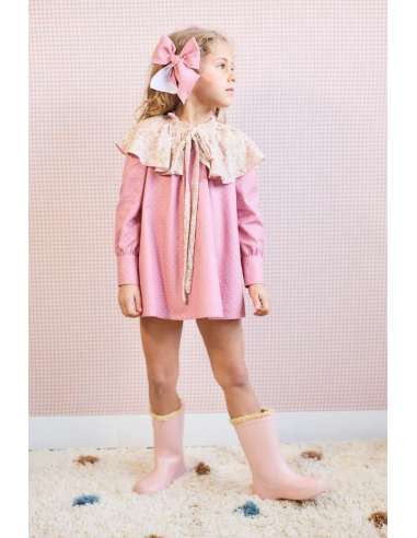 VESTIDO CON CAPELINA CAPERUCITA