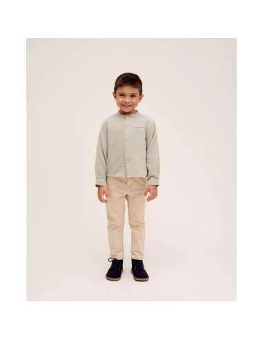 Camisa de niño de muselina verde con cuello mao
