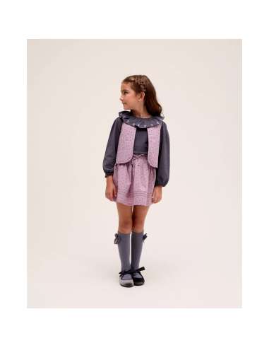 Falda corta de niña morada con estampado de estrellas