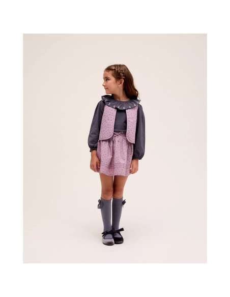 Falda corta de niña morada con estampado de estrellas